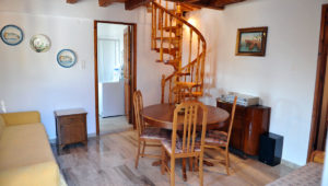 MANDRAKI HOUSE