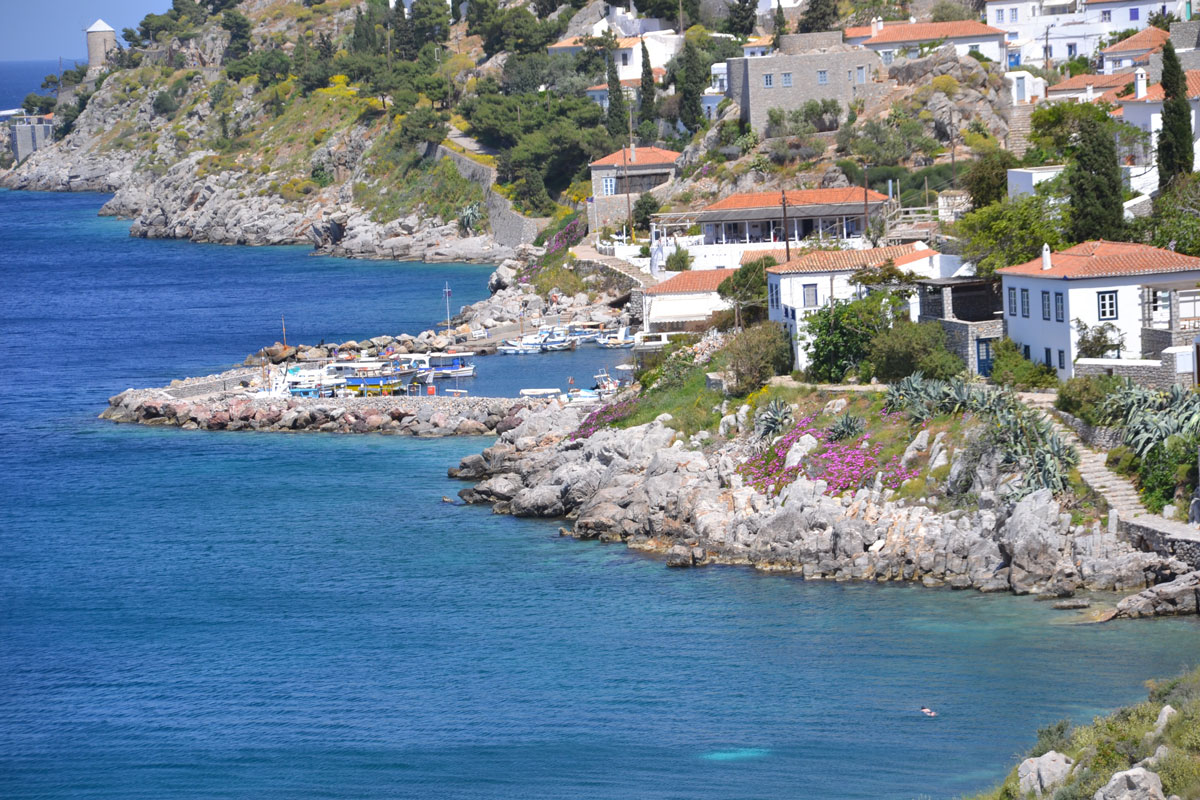 Houses with a sea view Hydra Houses