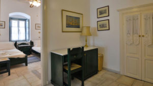VILLA LYDIA