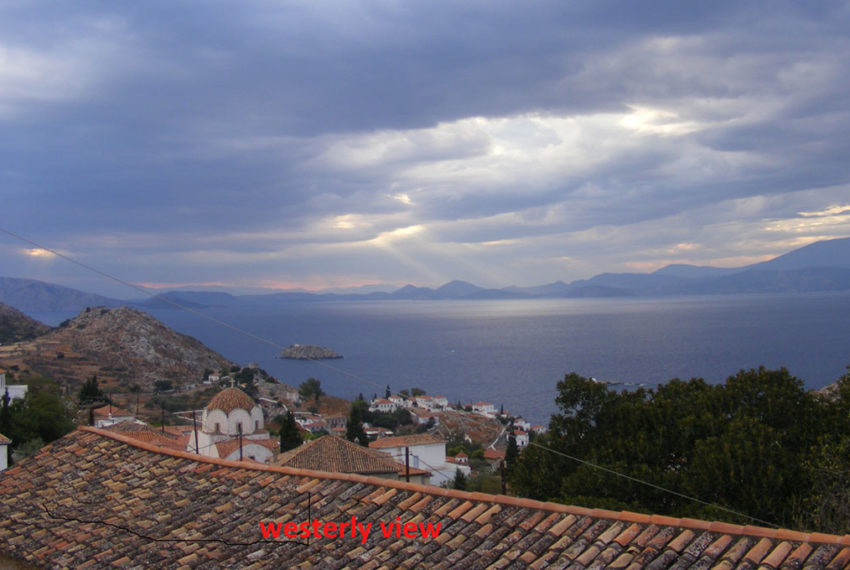 LEVENTIS LAND FOR SALE