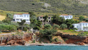 Unfinished property - Vlichos