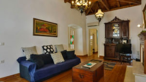 VILLA LYDIA