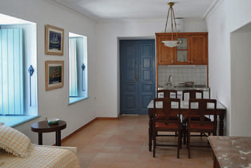Kapon House