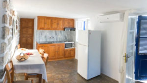 Achia House