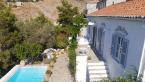 SUPERB PROPERTY WITH AMAZING VIEWS