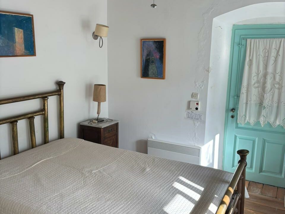 CharmingStoneHouseHydra (11)