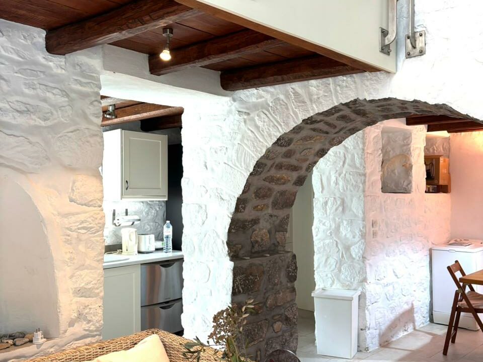 CharmingStoneHouseHydra (9)