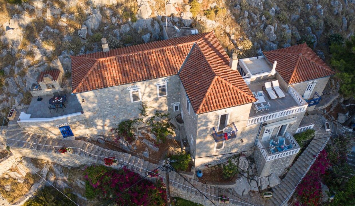 78f9bd9b-da6c-4bbd-935a-7159ec748a8d