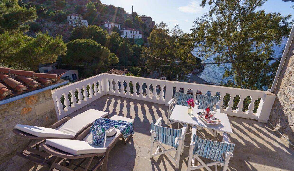 ddcbf6ee-c4a7-4dfa-8244-2d3e03e9dd73